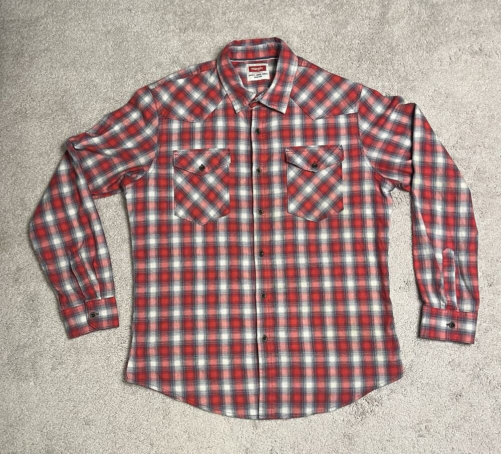 Wrangler Shirt Men's Large Red Plaid Western Button Up Chest Pockets